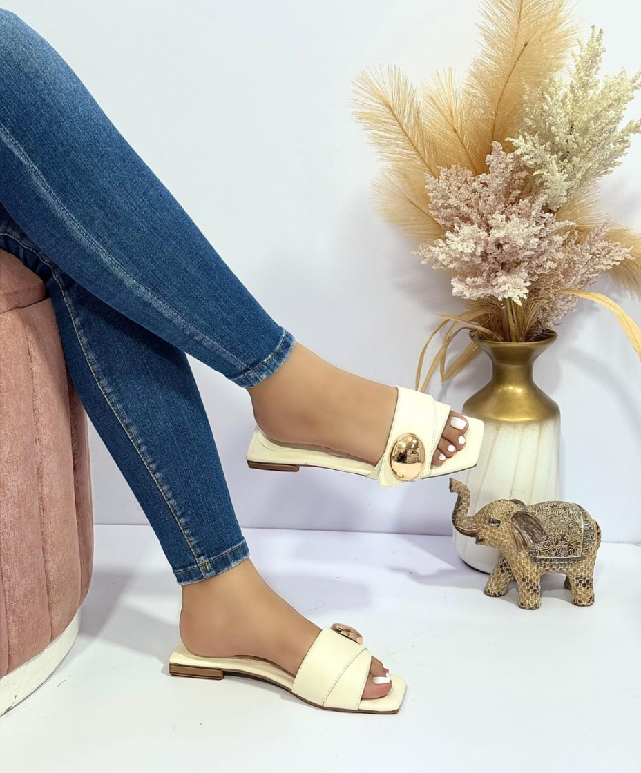 Sandalia Plana Brisas Dorada